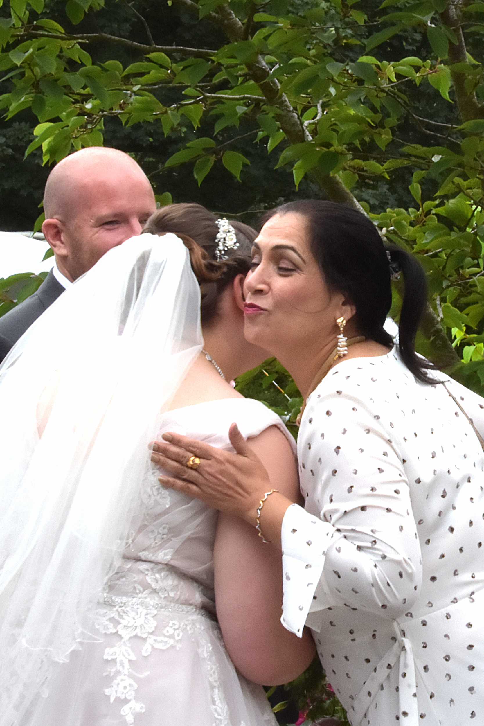 exchanging the rings Stoke Place wedding